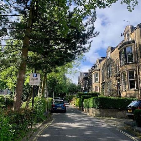 Ilkley Garden Suite ภายนอก รูปภาพ